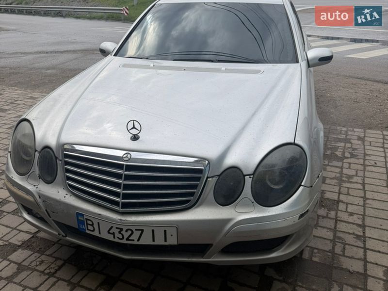 Mercedes-Benz E-Class 2002