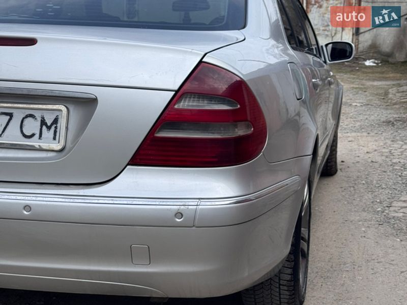 Седан Mercedes-Benz E-Class 2004 в Хмельницком