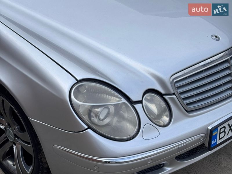 Седан Mercedes-Benz E-Class 2004 в Хмельницком