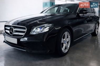 Універсал Mercedes-Benz E-Class 2017 в Львові