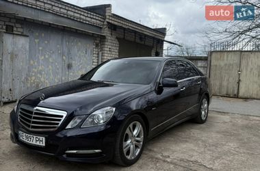 Седан Mercedes-Benz E-Class 2010 в Миколаєві