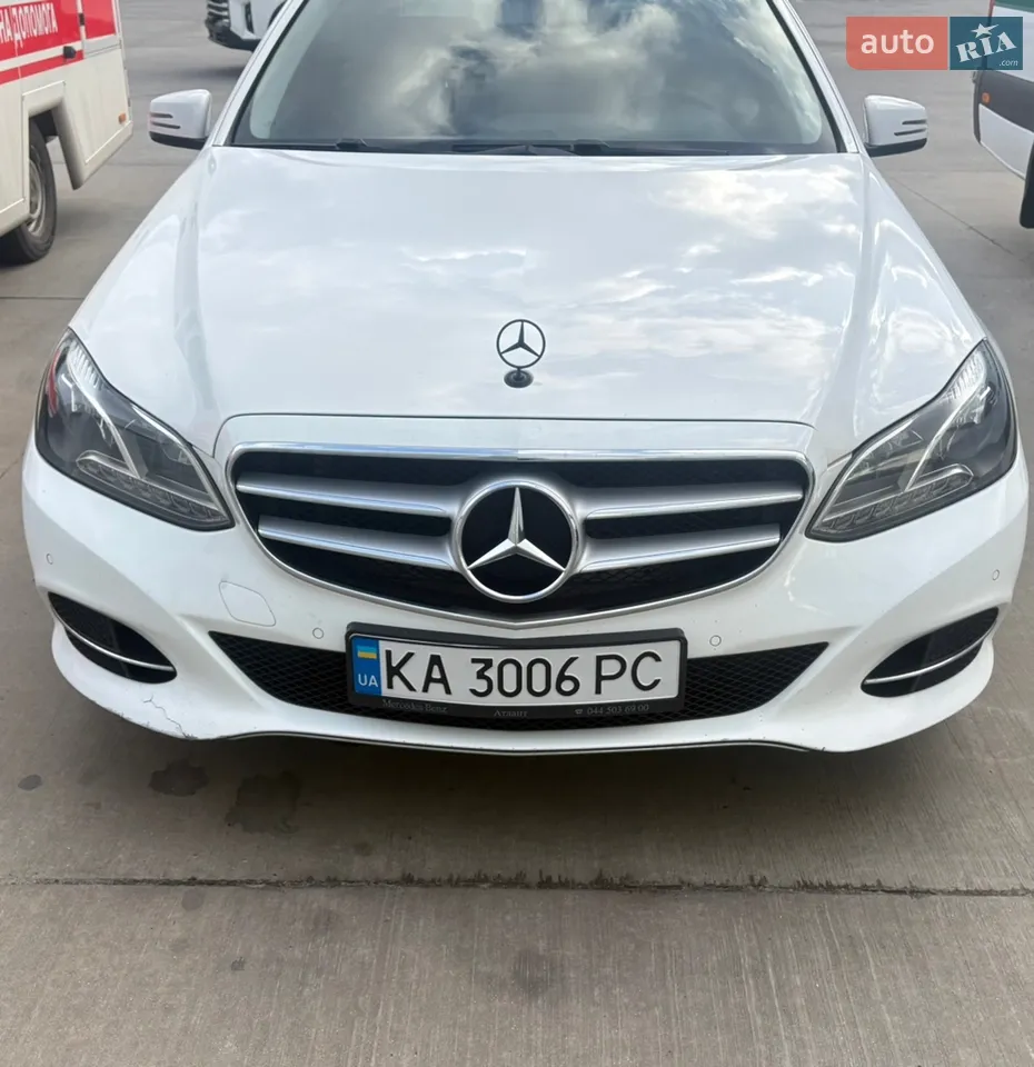 2013 Mercedes-Benz E-klasse - мініатюра 13