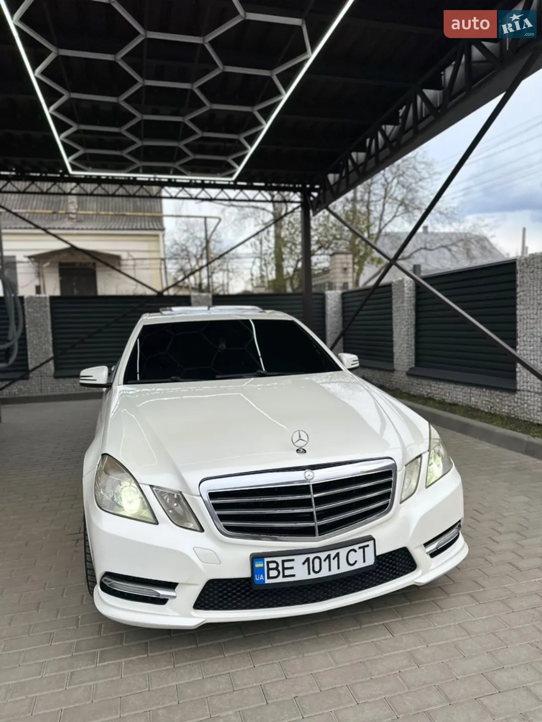 2013 Mercedes-Benz E-klasse - мініатюра 2