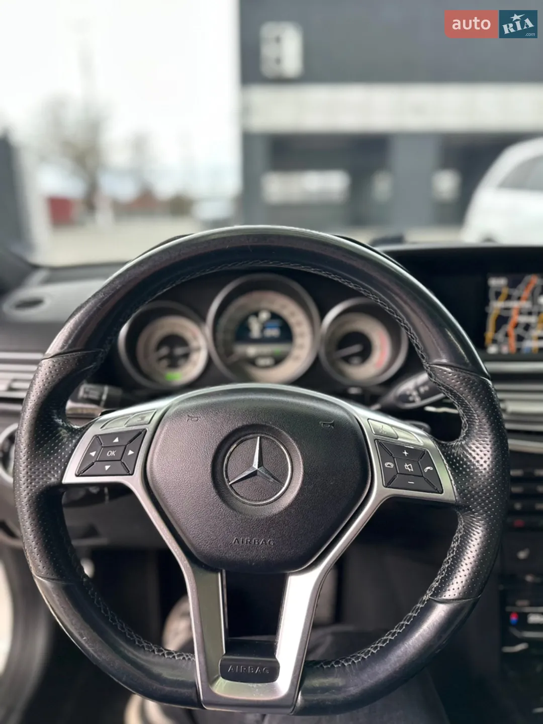 2013 Mercedes-Benz E-klasse - мініатюра 11