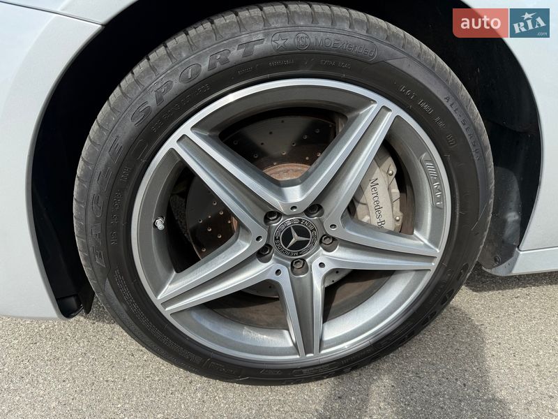 Седан Mercedes-Benz E-Class 2018 в Киеве