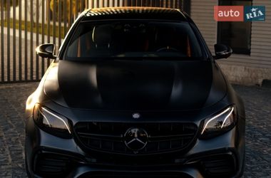Седан Mercedes-Benz E-Class 2018 в Львові