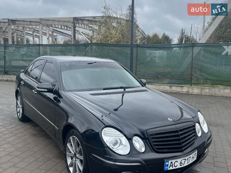 Седан Mercedes-Benz E-Class 2007 в Луцке