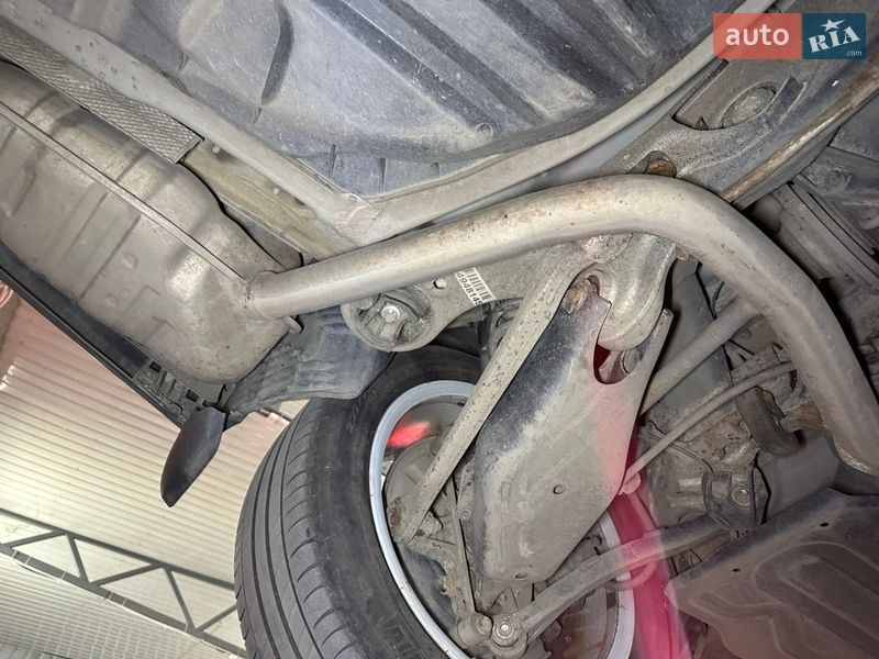 Седан Mercedes-Benz E-Class 2006 в Одессе