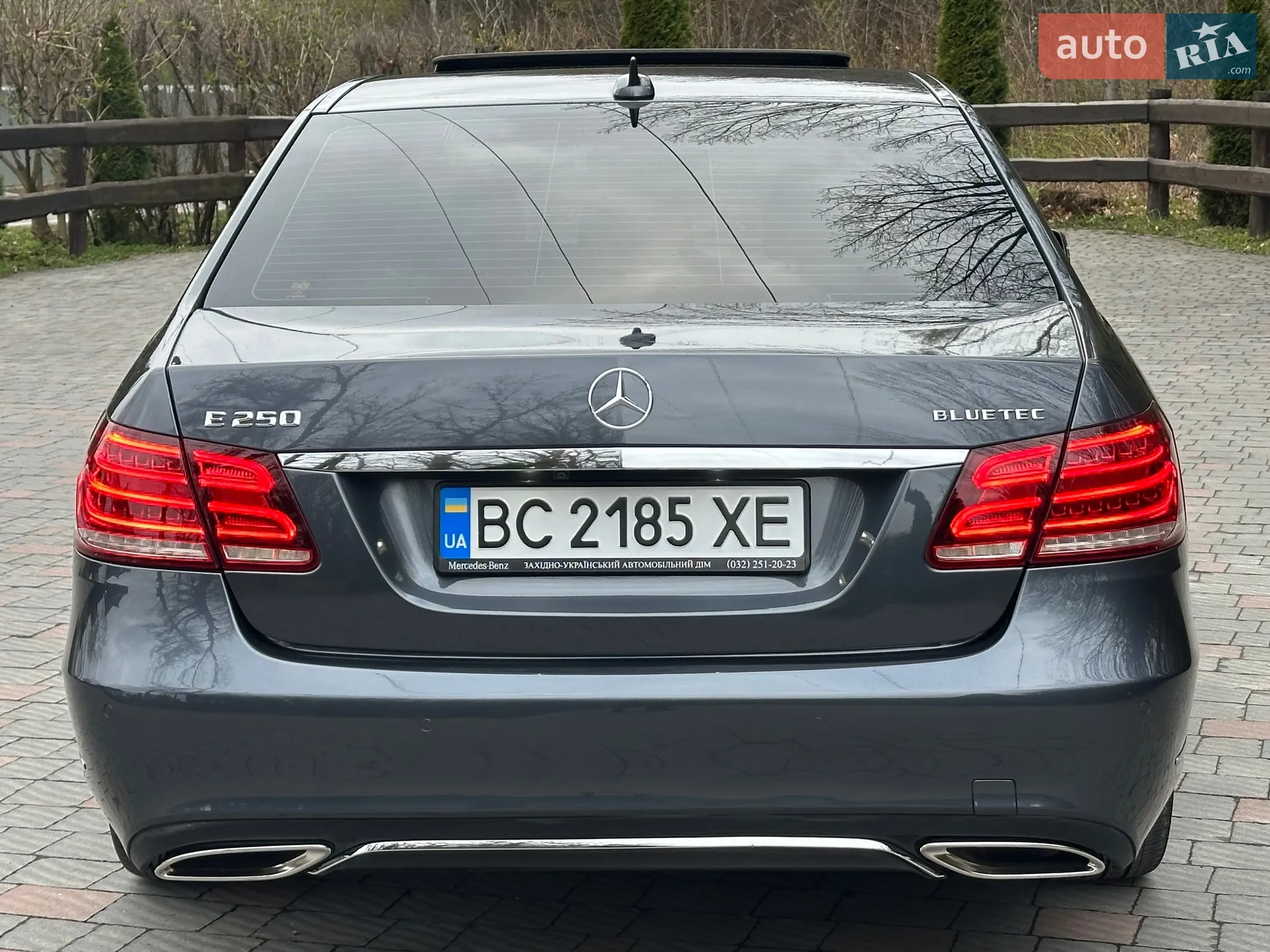 2015 Mercedes-Benz E-klasse - мініатюра 12