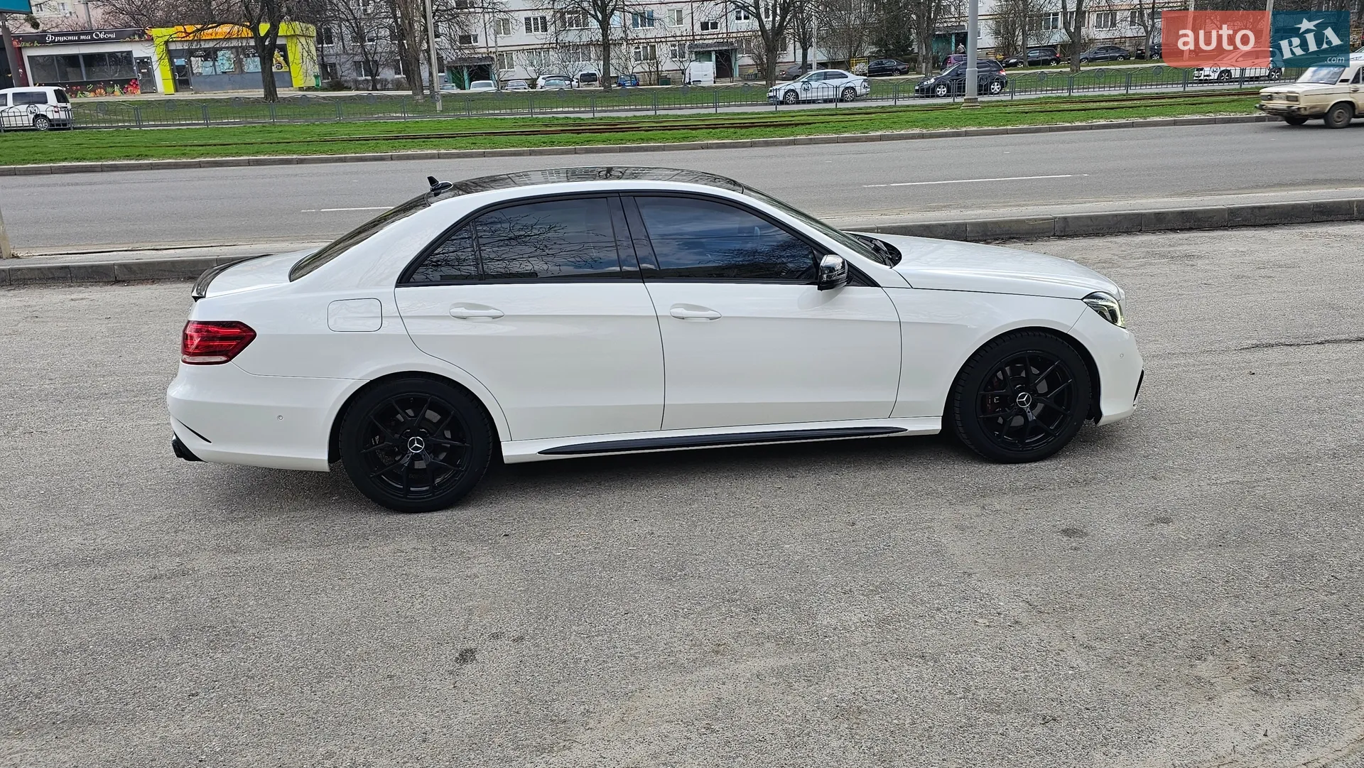 2013 Mercedes-Benz E-klasse - мініатюра 12