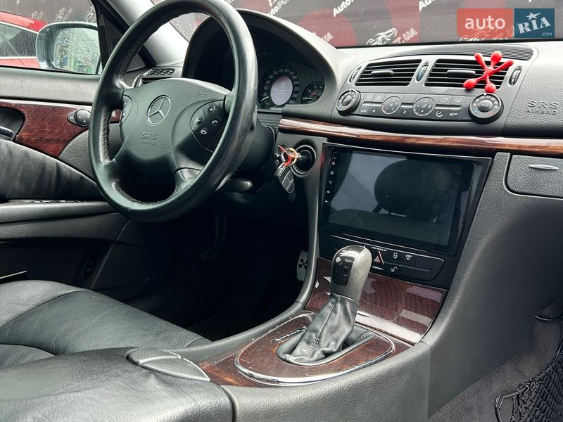 Седан Mercedes-Benz E-Class 2004 в Сумах