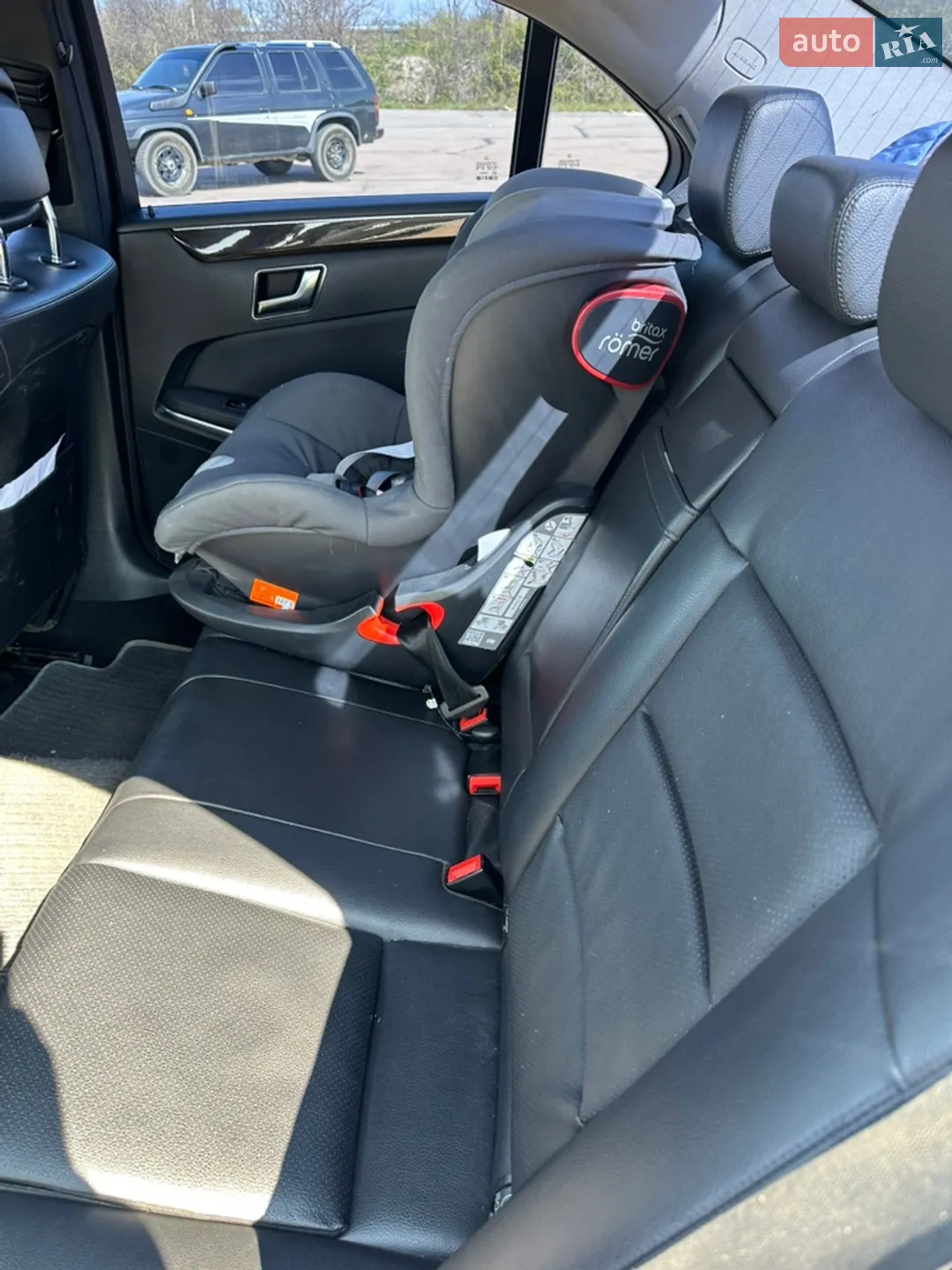 2011 Mercedes-Benz E-klasse - мініатюра 10