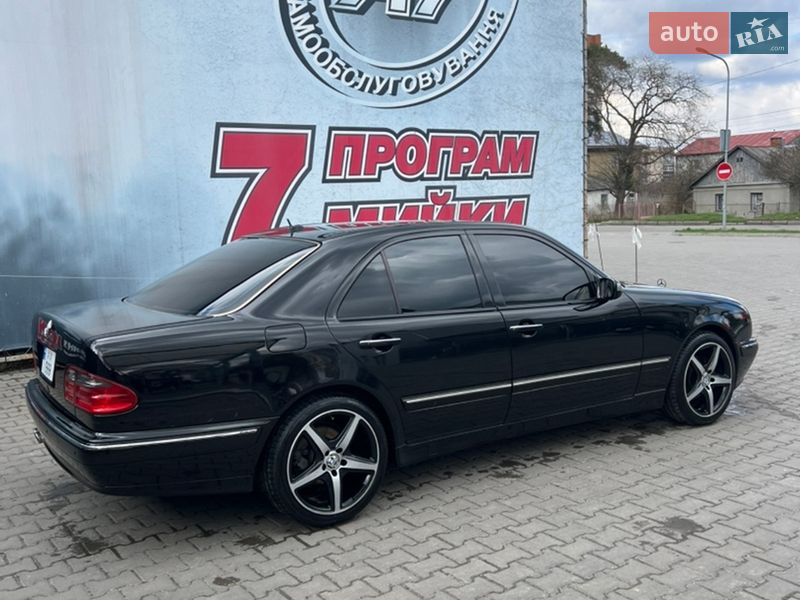 Седан Mercedes-Benz E-Class 2000 в Хмельницком