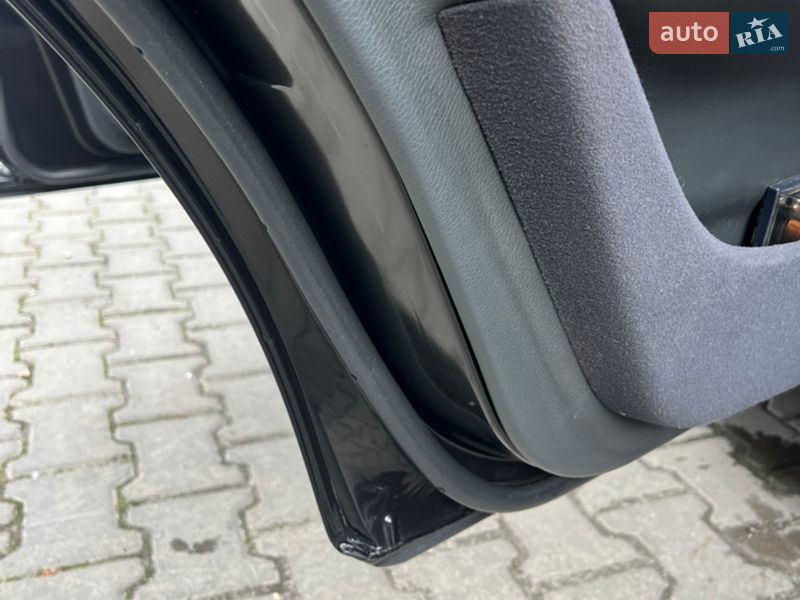 Седан Mercedes-Benz E-Class 2000 в Хмельницком