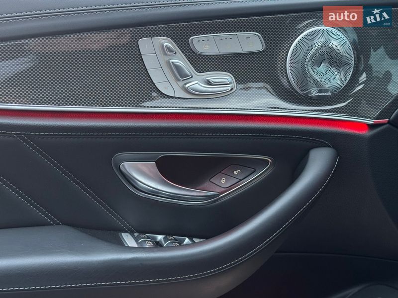 Седан Mercedes-Benz E-Class 2017 в Киеве