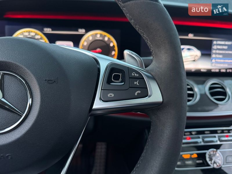 Седан Mercedes-Benz E-Class 2017 в Киеве