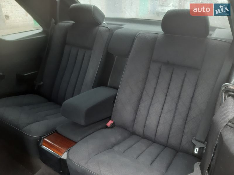 Купе Mercedes-Benz E-Class 1994 в Днепре