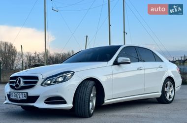 Седан Mercedes-Benz E-Class 2014 в Киеве