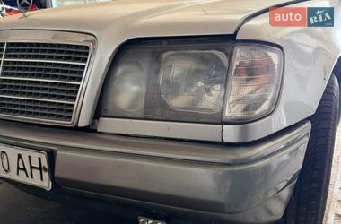 Седан Mercedes-Benz E-Class 1995 в Любомлі