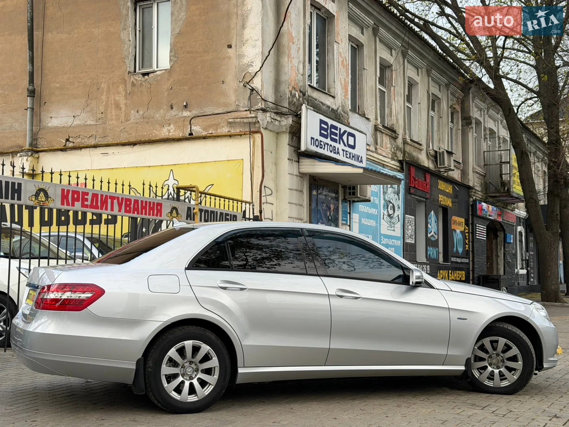 2010 Mercedes-Benz E-klasse - мініатюра 6