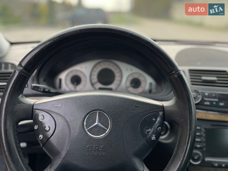 Седан Mercedes-Benz E-Class 2006 в Стрые фото 57 Седан Mercedes-Benz E-Class 2006 в Стрые