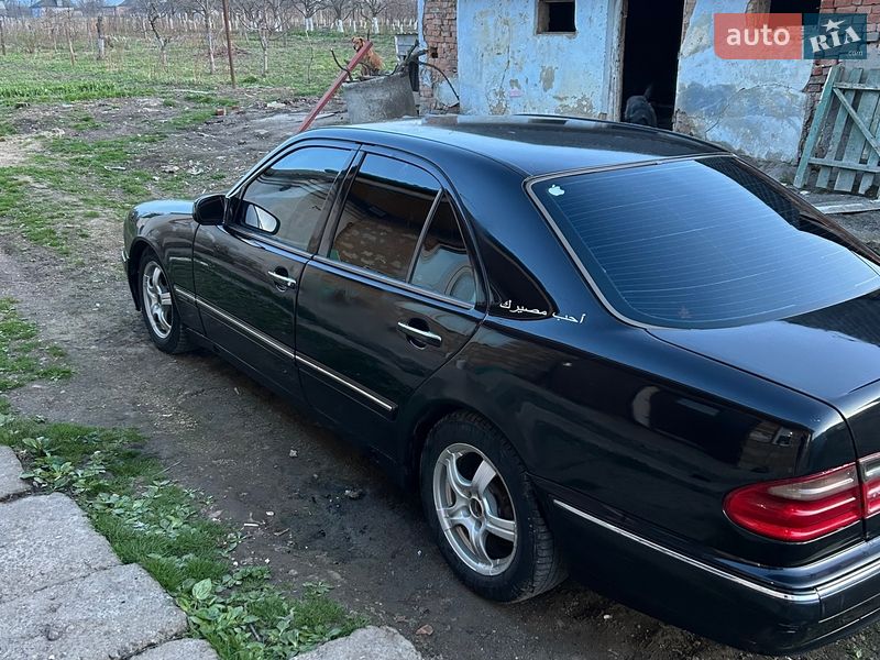 Седан Mercedes-Benz E-Class 2000 в Жмеринке