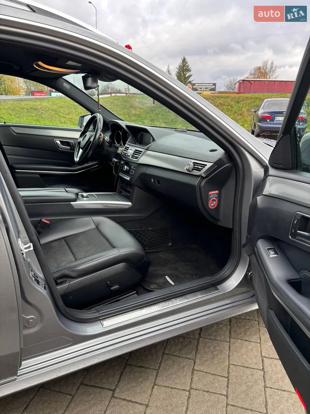 2014 Mercedes-Benz E-klasse - мініатюра 16