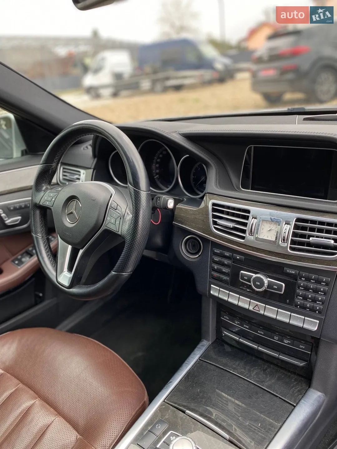 2013 Mercedes-Benz E-klasse - мініатюра 23