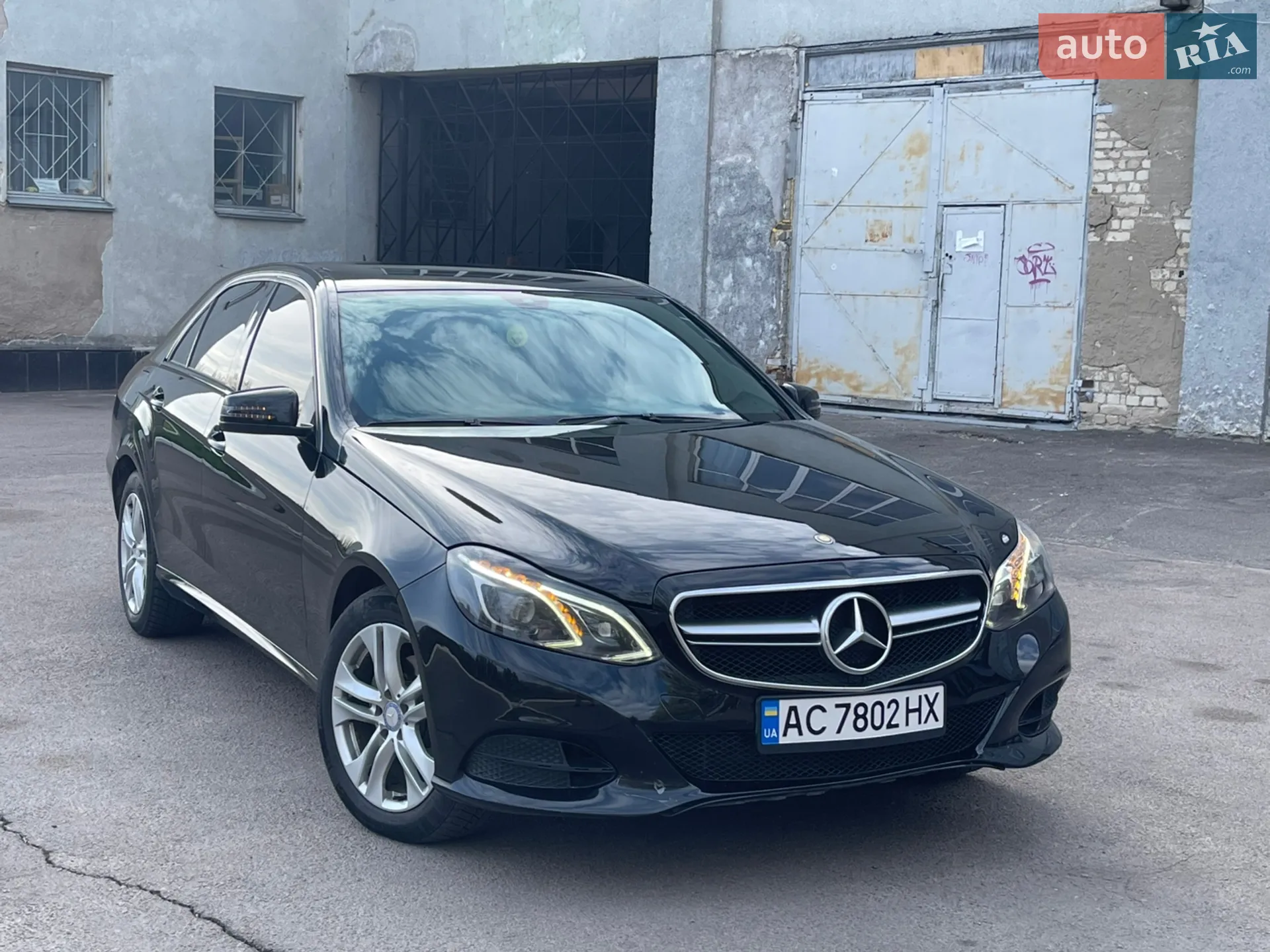 2010 Mercedes-Benz E-klasse - мініатюра 32