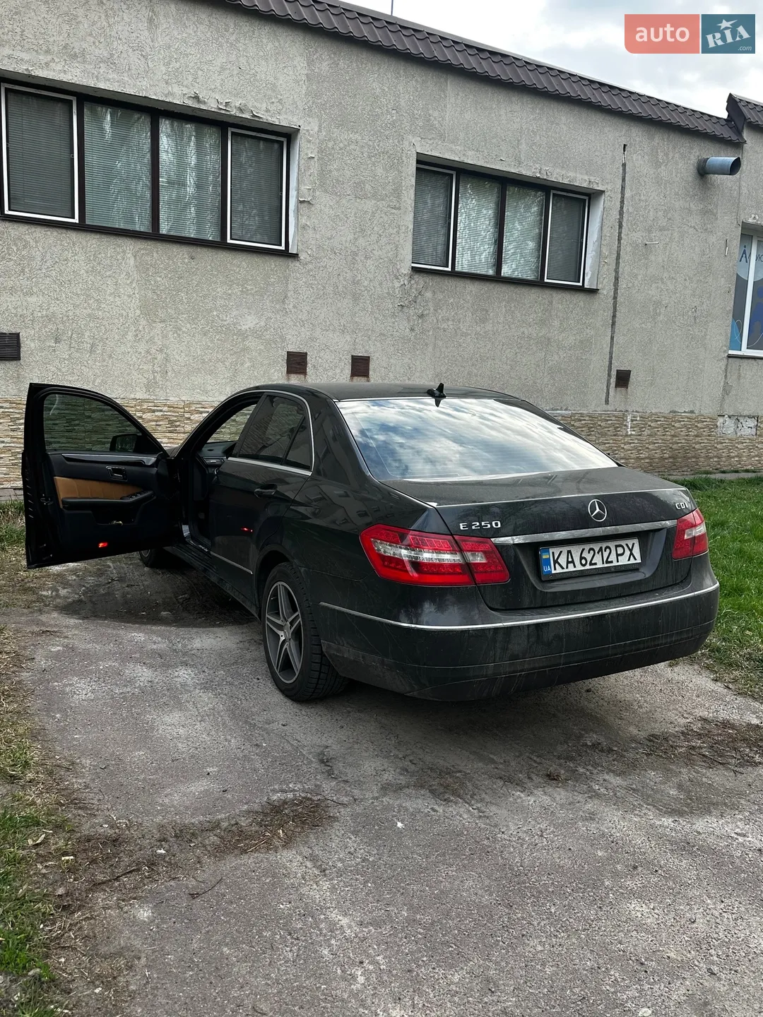 2010 Mercedes-Benz E-klasse - мініатюра 3