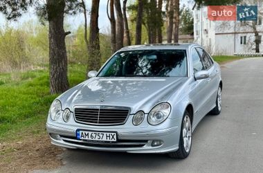 Седан Mercedes-Benz E-Class 2005 в Киеве