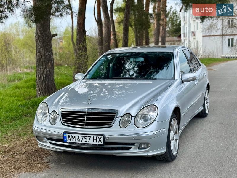 Mercedes-Benz E-Class 2005