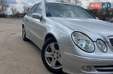 Седан Mercedes-Benz E-Class 2003 в Тернополе