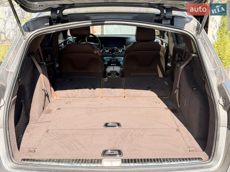 Универсал Mercedes-Benz E-Class 2016 в Львове