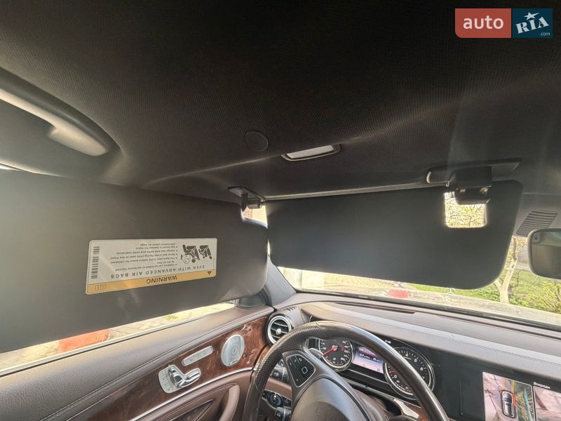 Универсал Mercedes-Benz E-Class 2016 в Львове