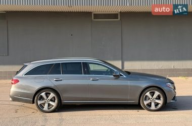 Универсал Mercedes-Benz E-Class 2016 в Львове