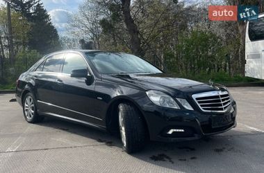 Седан Mercedes-Benz E-Class 2009 в Львове