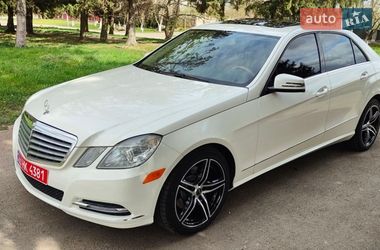 Седан Mercedes-Benz E-Class 2013 в Дубно