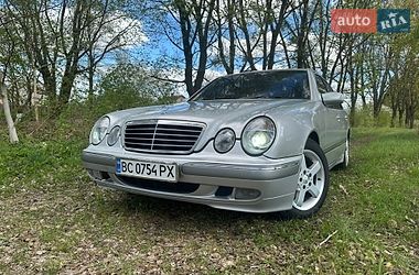 Седан Mercedes-Benz E-Class 1999 в Сокале