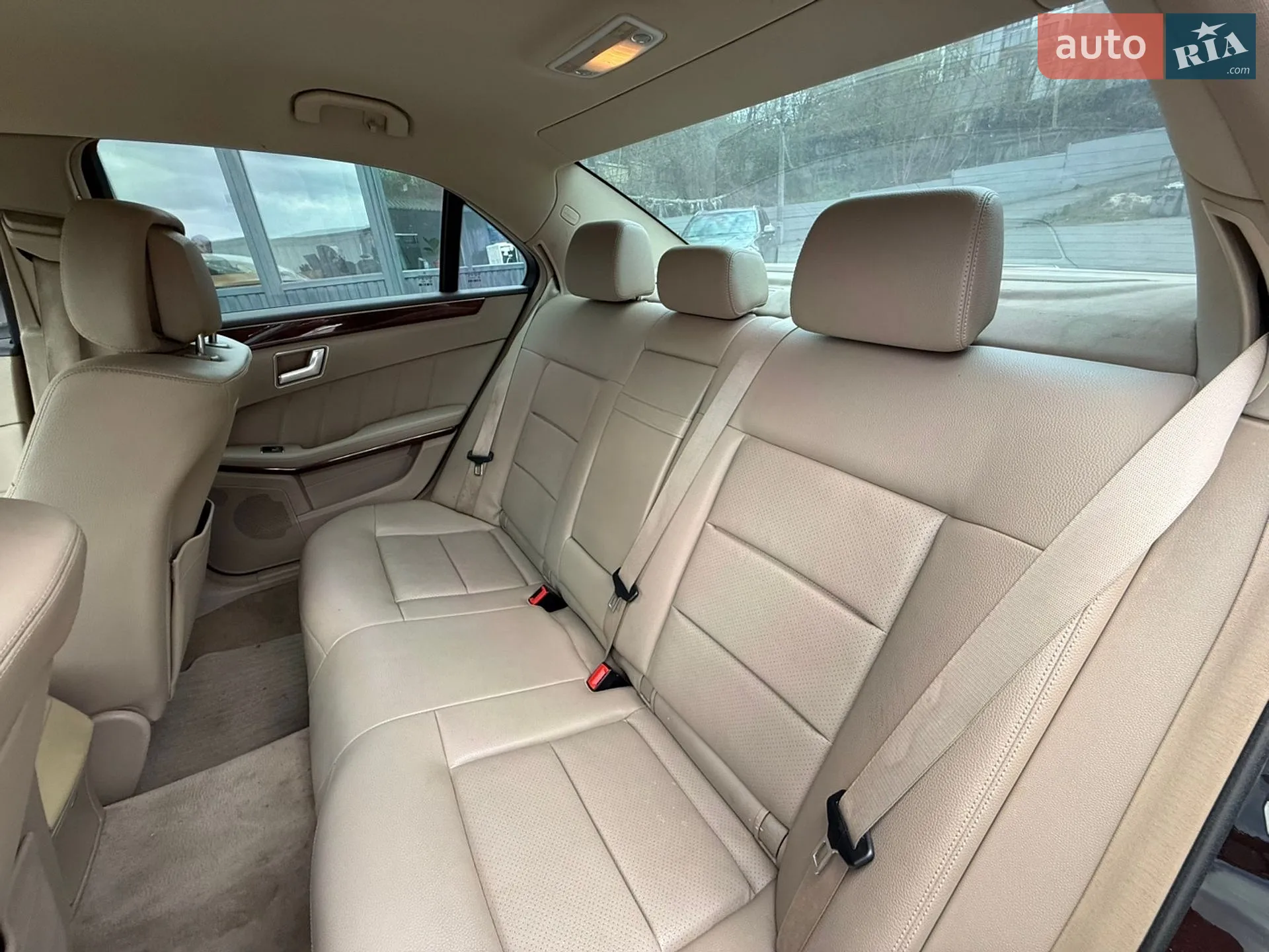 2011 Mercedes-Benz E-klasse - мініатюра 12