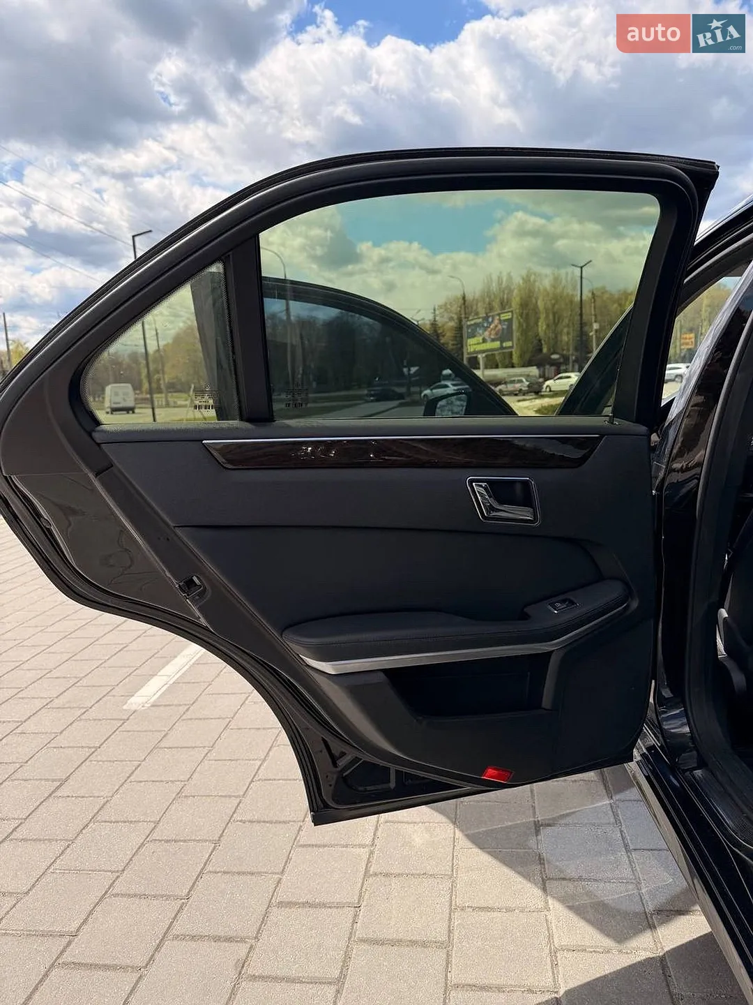 2011 Mercedes-Benz E-klasse - мініатюра 18