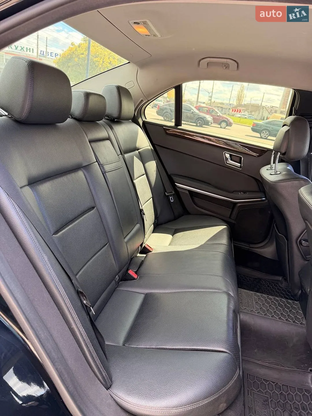 2011 Mercedes-Benz E-klasse - мініатюра 22