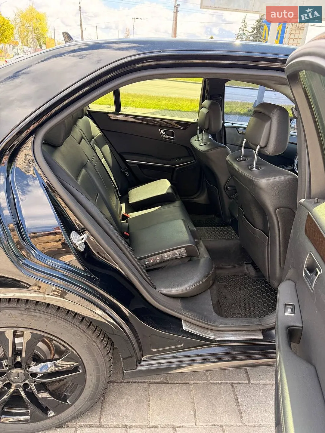 2011 Mercedes-Benz E-klasse - мініатюра 23