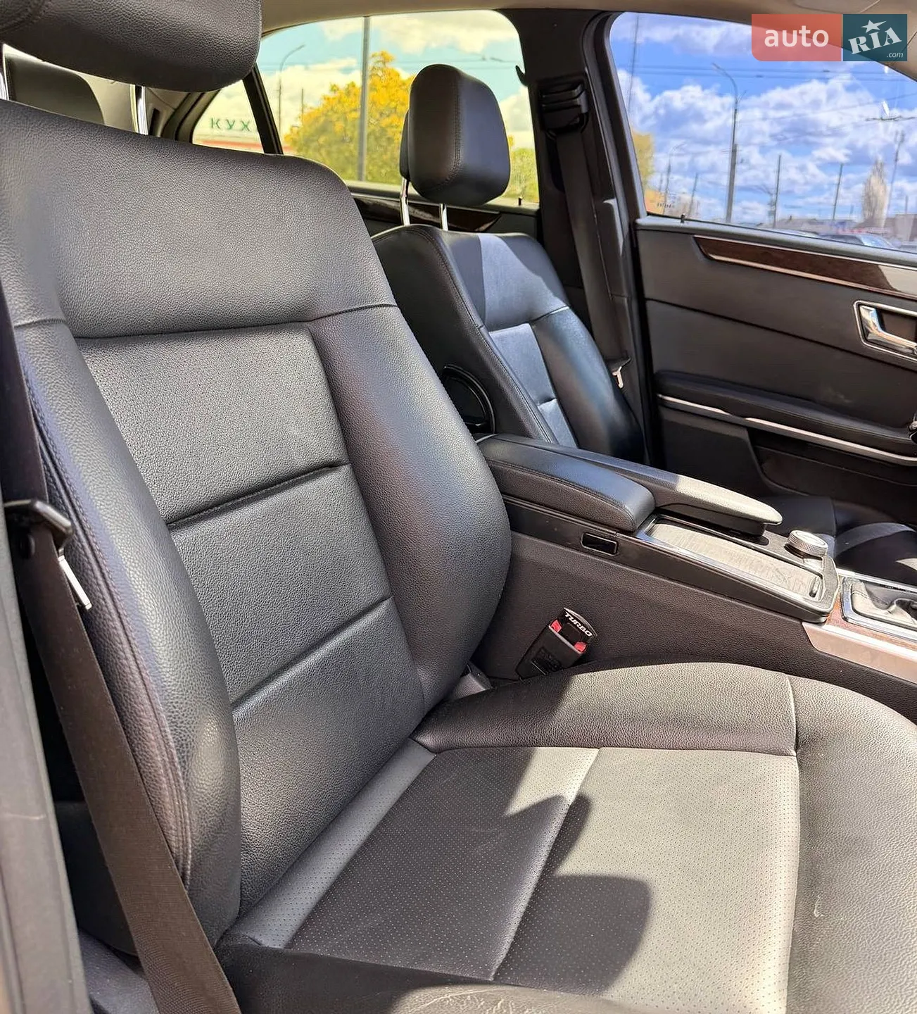 2011 Mercedes-Benz E-klasse - мініатюра 25
