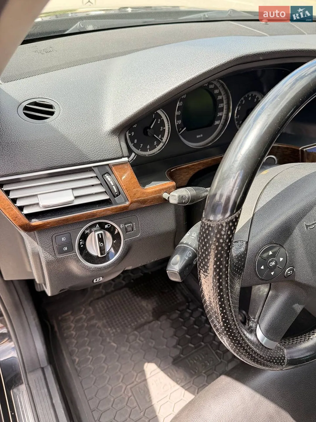 2011 Mercedes-Benz E-klasse - мініатюра 33