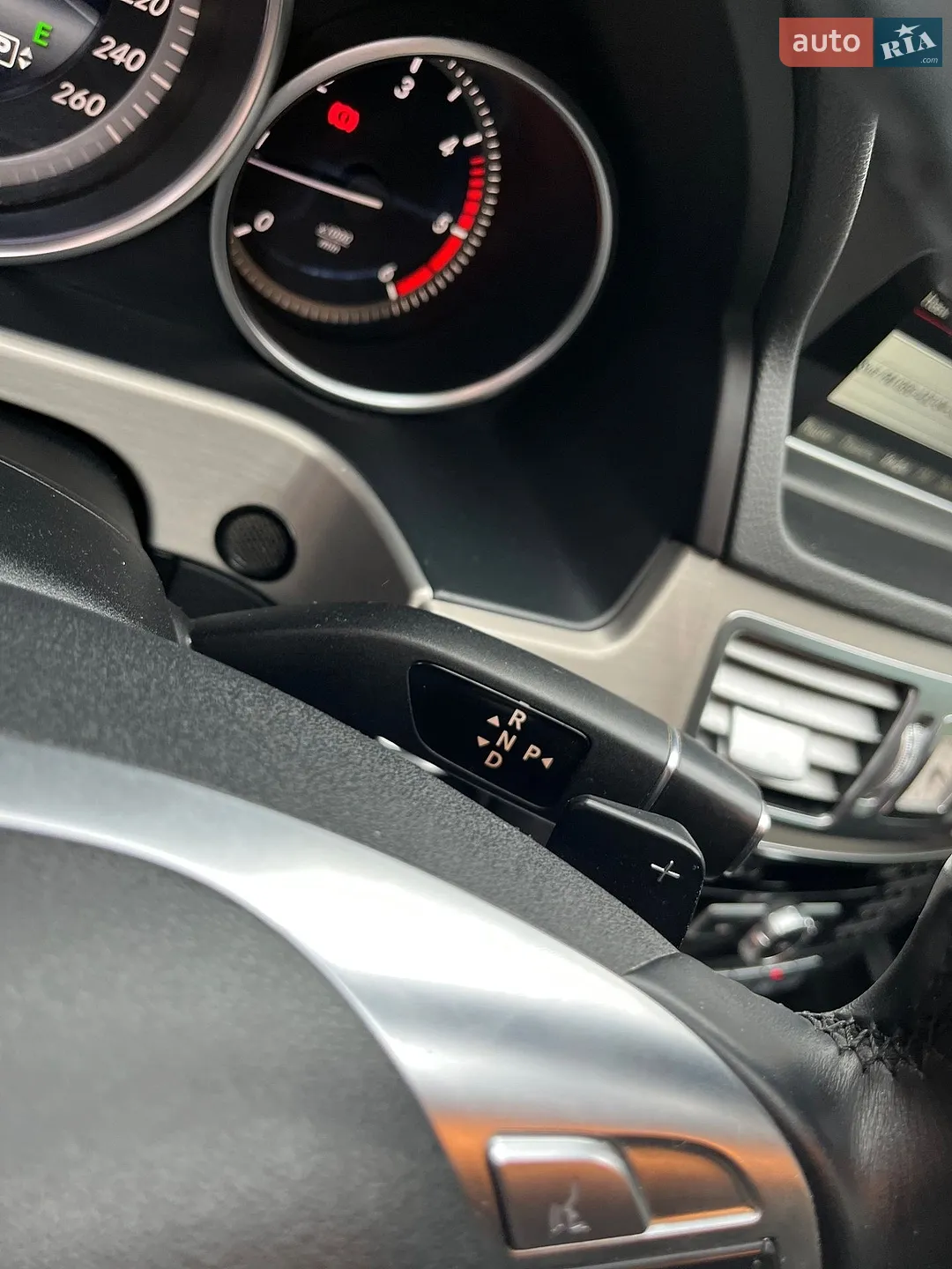 2013 Mercedes-Benz E-klasse - мініатюра 14