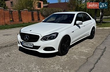 Седан Mercedes-Benz E-Class 2014 в Покрові
