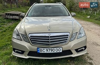 Універсал Mercedes-Benz E-Class 2010 в Новому Калинові