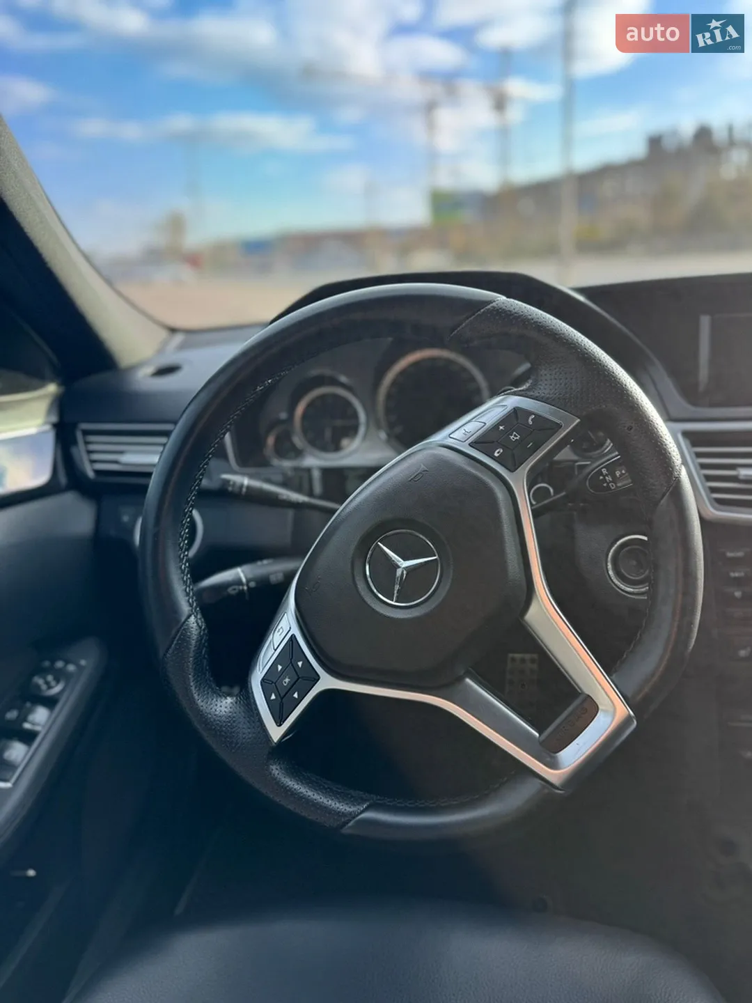 2012 Mercedes-Benz E-klasse - мініатюра 28