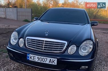 Седан Mercedes-Benz E-Class 2002 в Кривому Розі